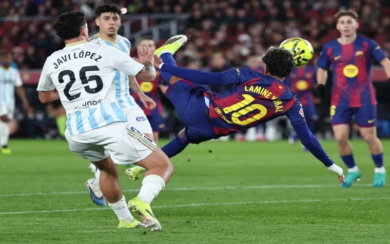 تردد قوي.. قناة تنقل مباراة برشلونة ضد إلتشي في الدوري الإسباني